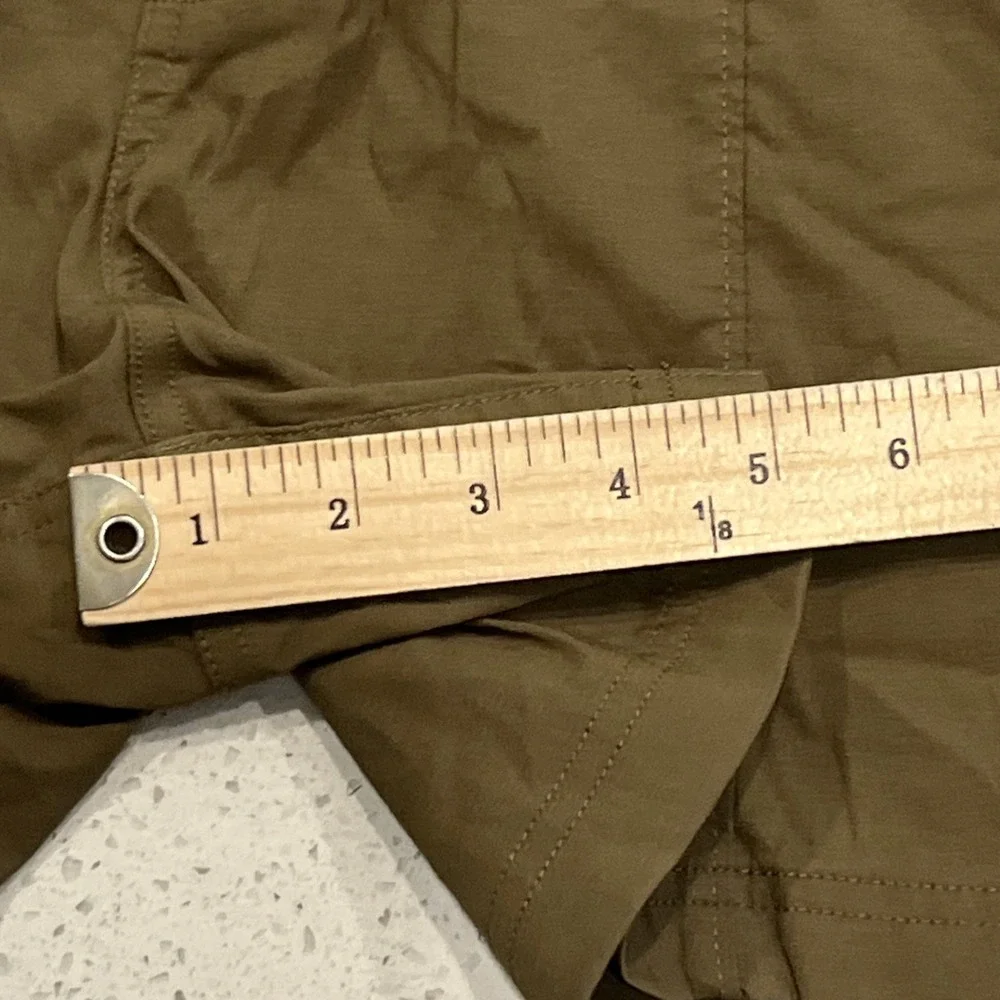 The North Face Nylon Hiking/Active Shorts Olive Green Size Large Men's